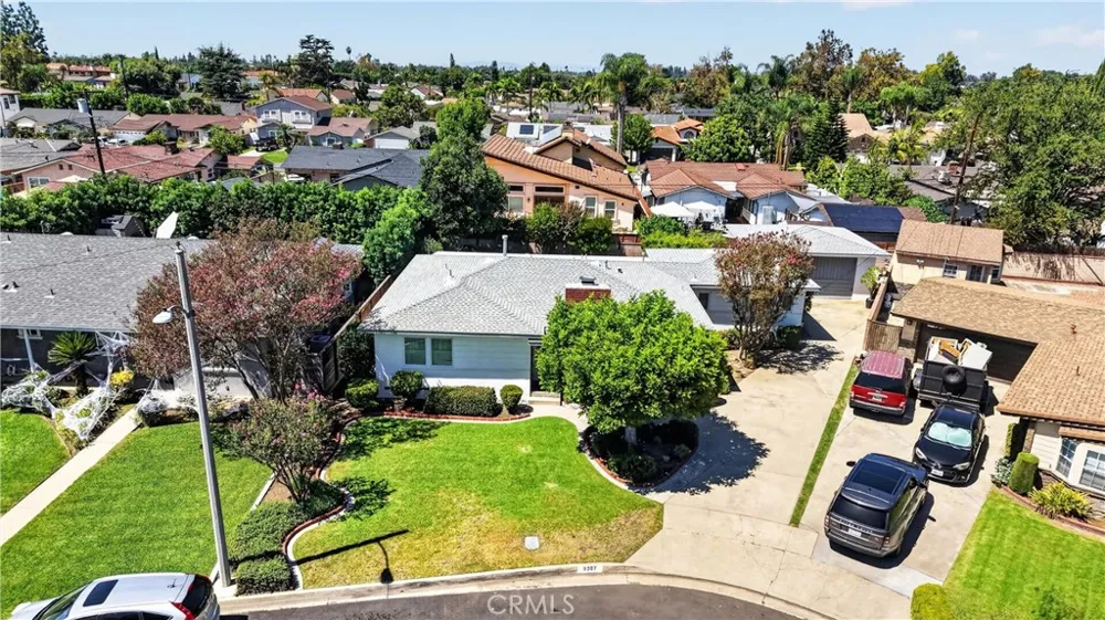 9307 Hasty Ave Downey, CA 90240
