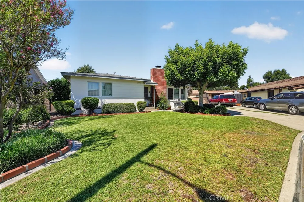9307 Hasty Ave Downey, CA 90240
