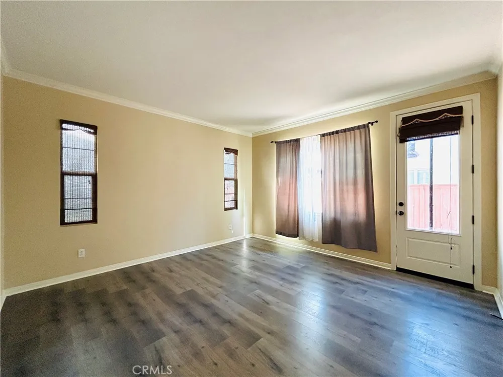 8351 Edgewood Chino, CA 91708