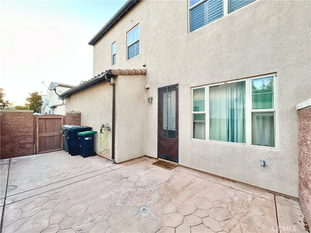 8351 Edgewood Chino, CA 91708