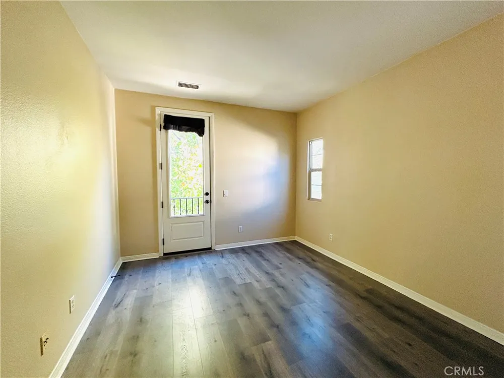 8351 Edgewood Chino, CA 91708