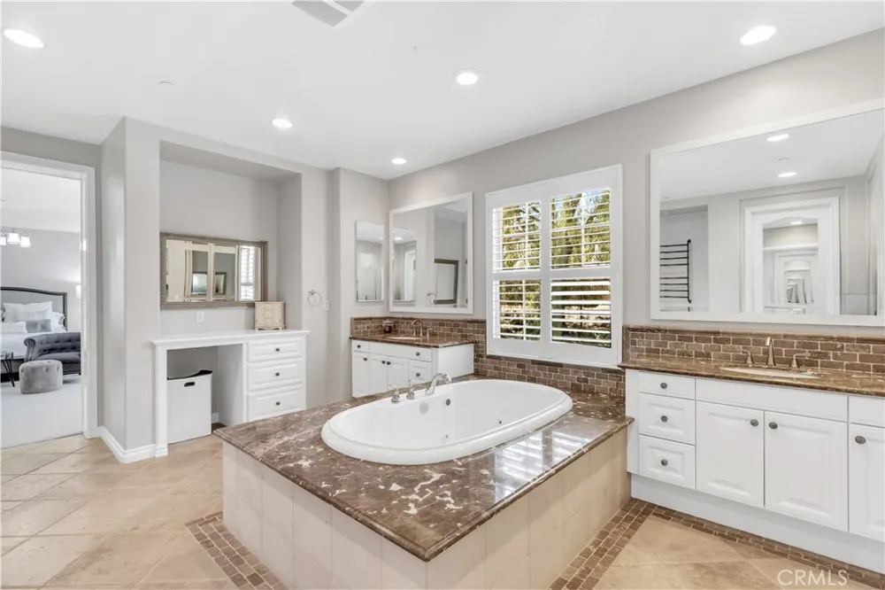 19 Via Nerisa San Clemente, CA 92673