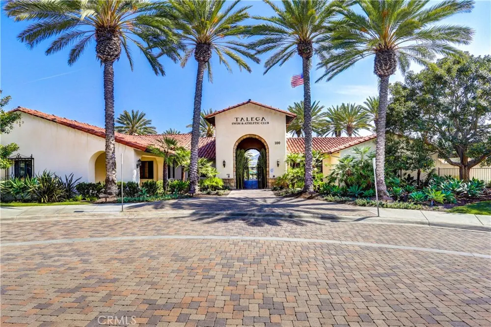 19 Via Nerisa San Clemente, CA 92673