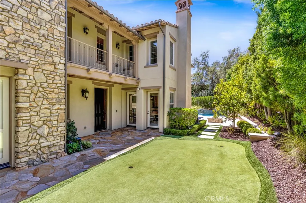19 Via Nerisa San Clemente, CA 92673