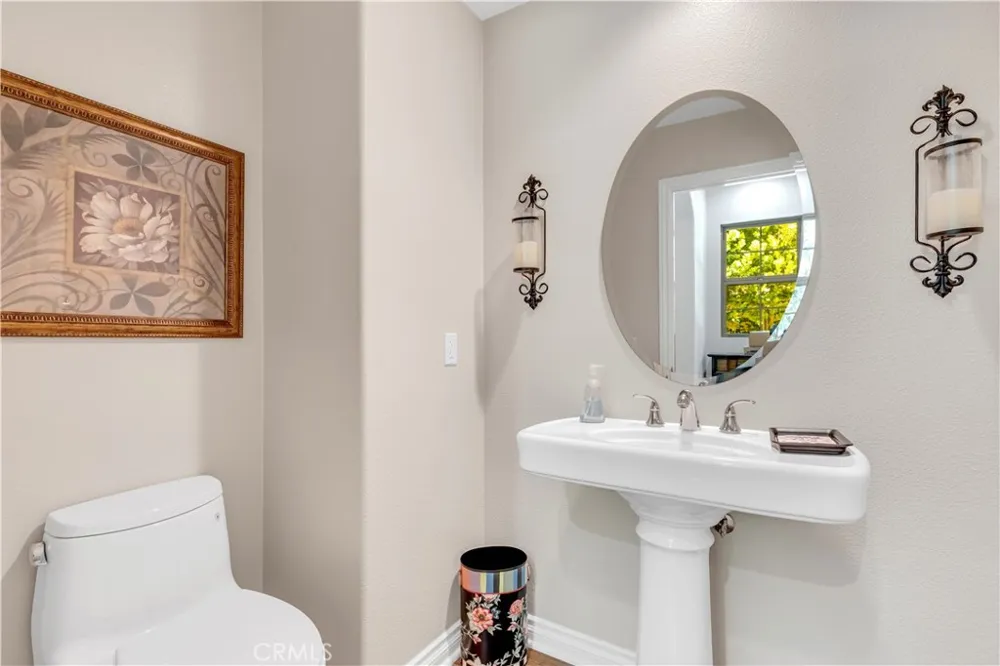 19 Via Nerisa San Clemente, CA 92673