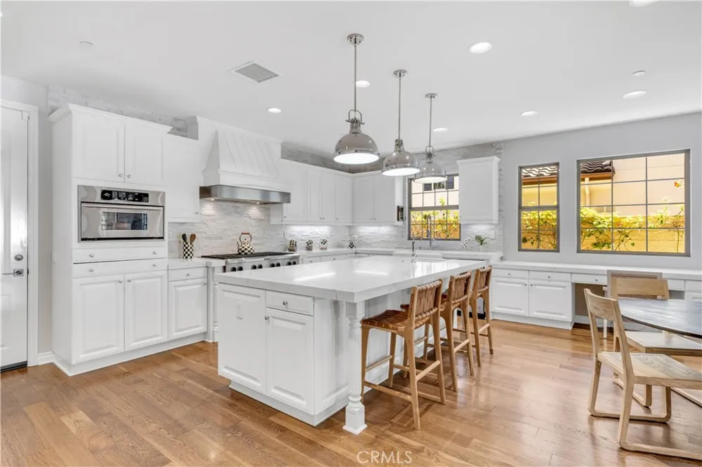 19 Via Nerisa San Clemente, CA 92673