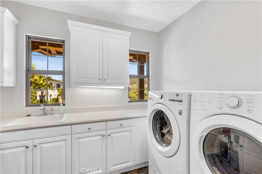 19 Via Nerisa San Clemente, CA 92673