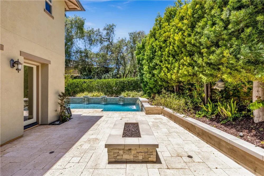19 Via Nerisa San Clemente, CA 92673