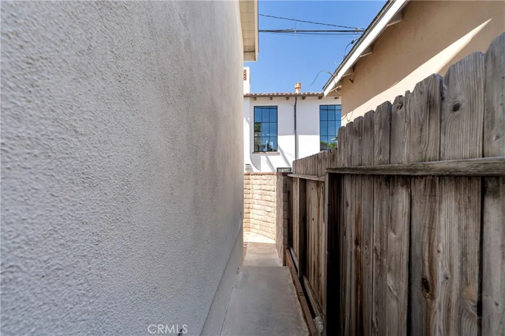 3104 Ingleside Drive Hermosa Beach, CA 90254