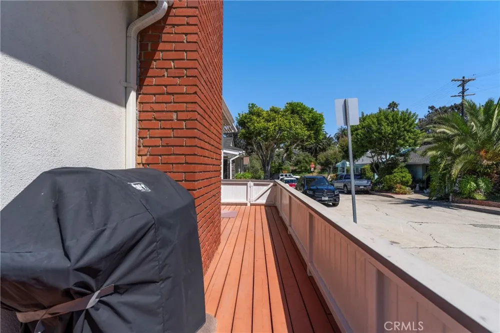 3104 Ingleside Drive Hermosa Beach, CA 90254