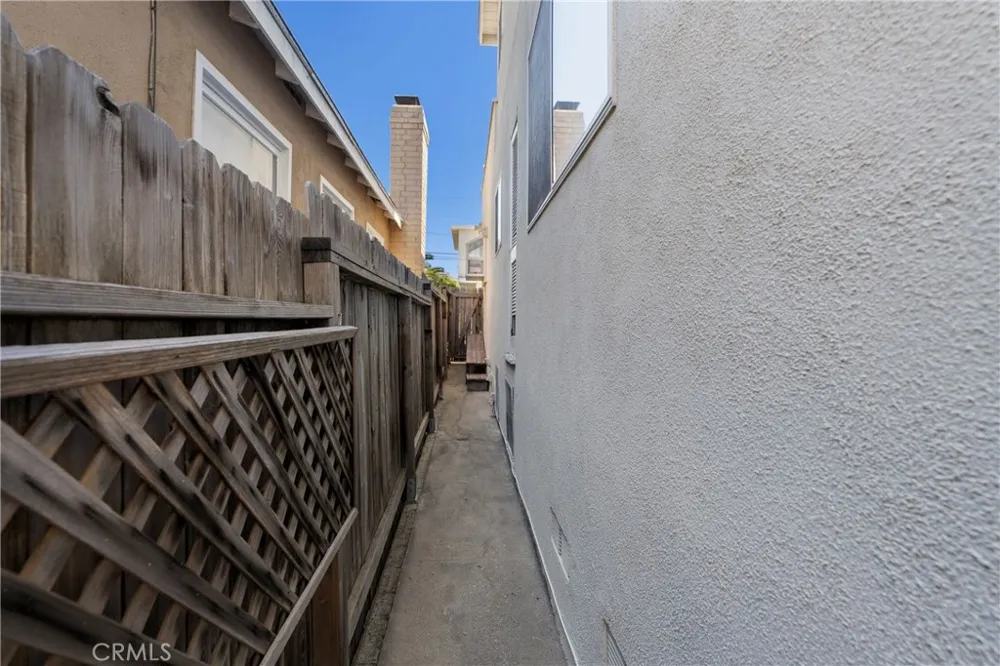 3104 Ingleside Drive Hermosa Beach, CA 90254