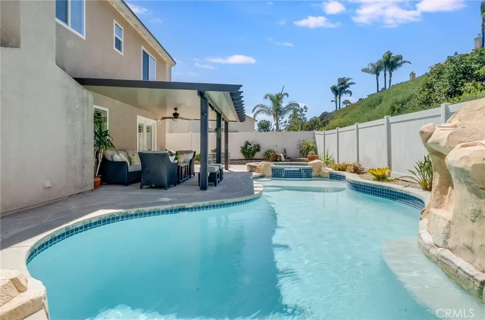 33450 Corte Figueroa Temecula, CA 92592