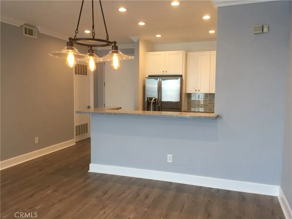 625 S Berendo Street #509 Los Angeles, CA 90005