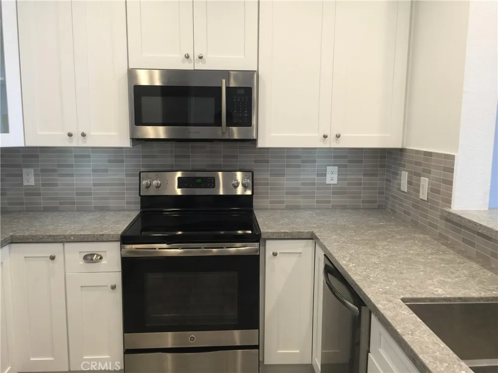 625 S Berendo Street #509 Los Angeles, CA 90005