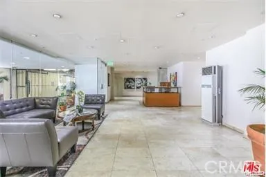 625 S Berendo Street #509 Los Angeles, CA 90005