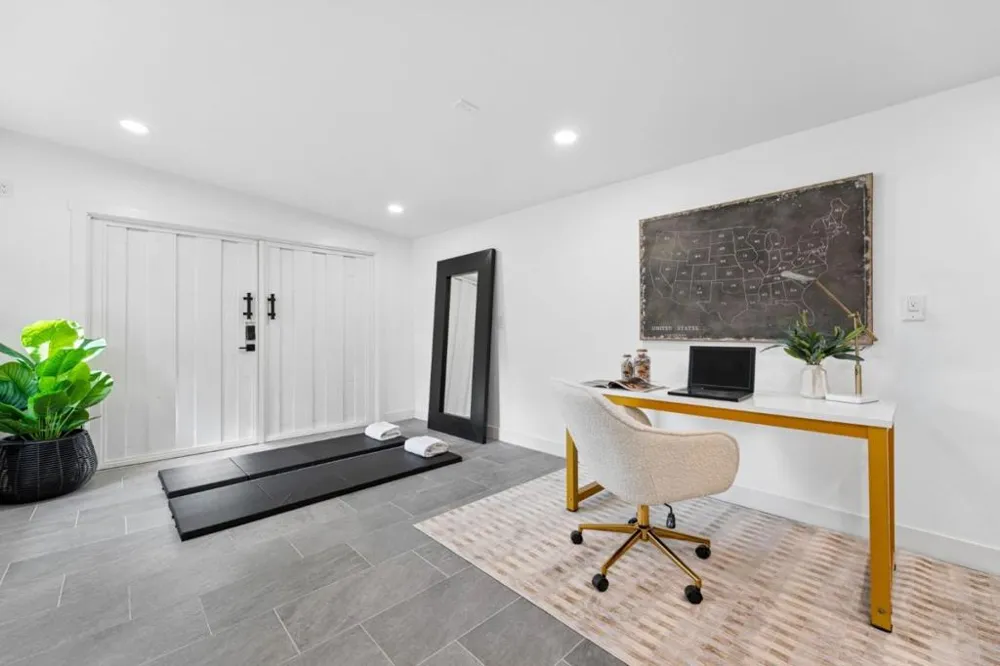 2015 Jackson Street Santa Clara, CA 95050