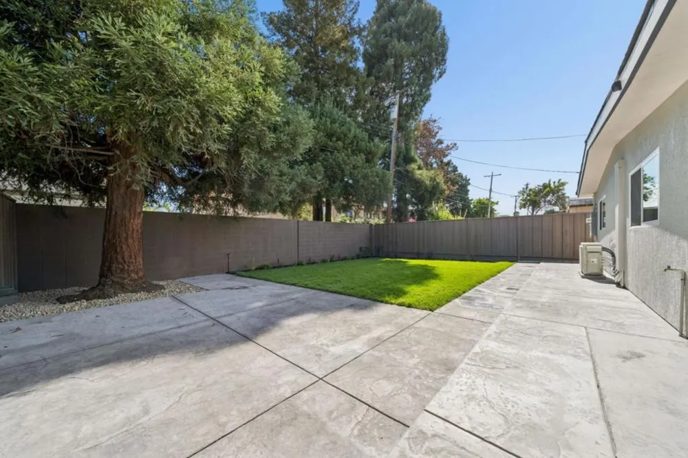 2015 Jackson Street Santa Clara, CA 95050