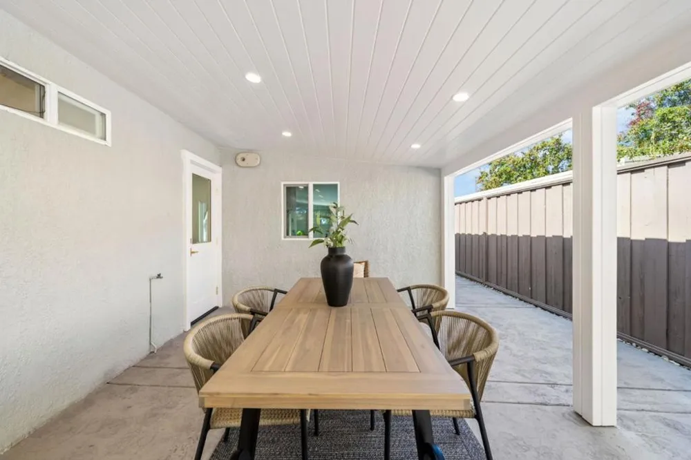 2015 Jackson Street Santa Clara, CA 95050