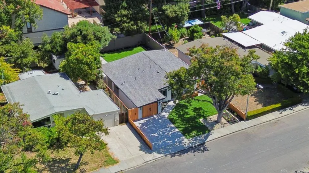 2015 Jackson Street Santa Clara, CA 95050