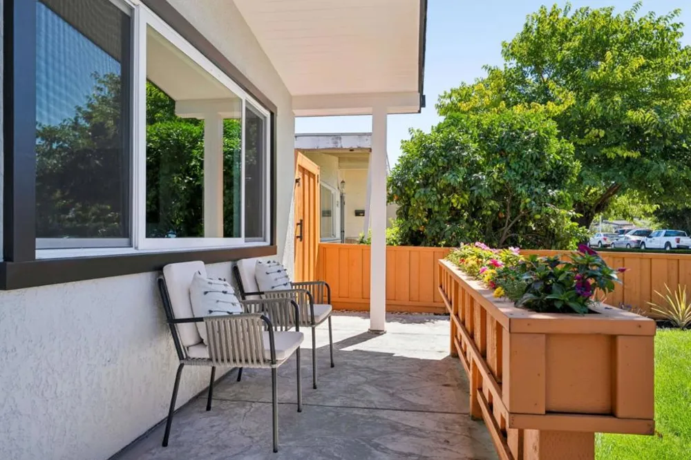 2015 Jackson Street Santa Clara, CA 95050