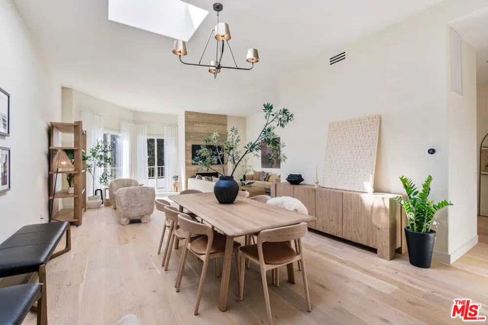 6487 Cavalleri #305 Malibu, CA 90265