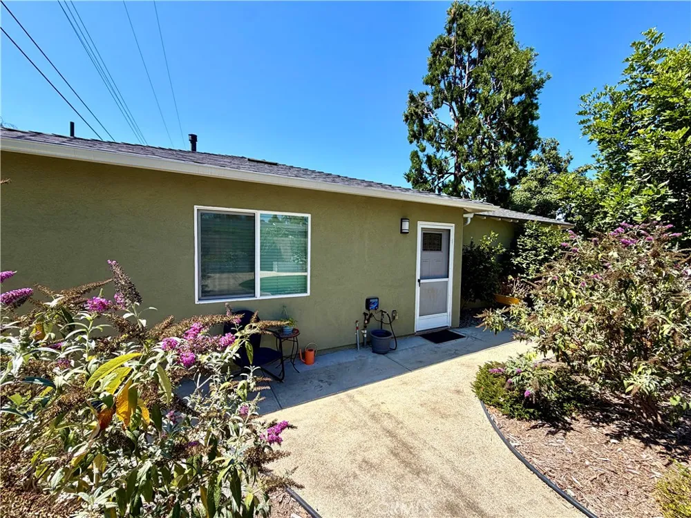 140 Princeton #B Claremont, CA 91711