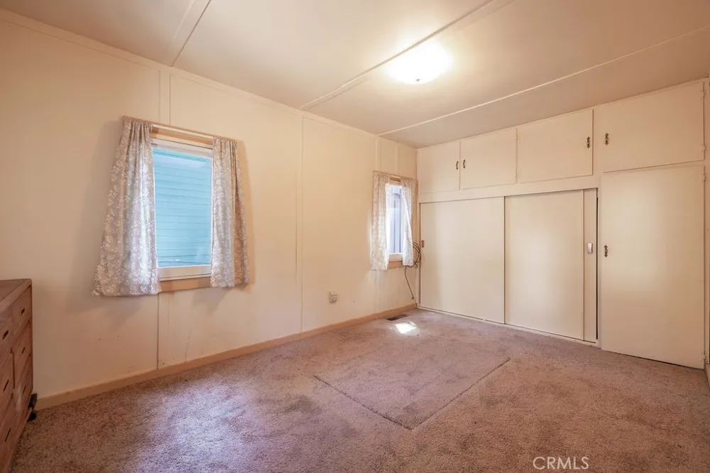 1122 Illini Fawnskin, CA 92333
