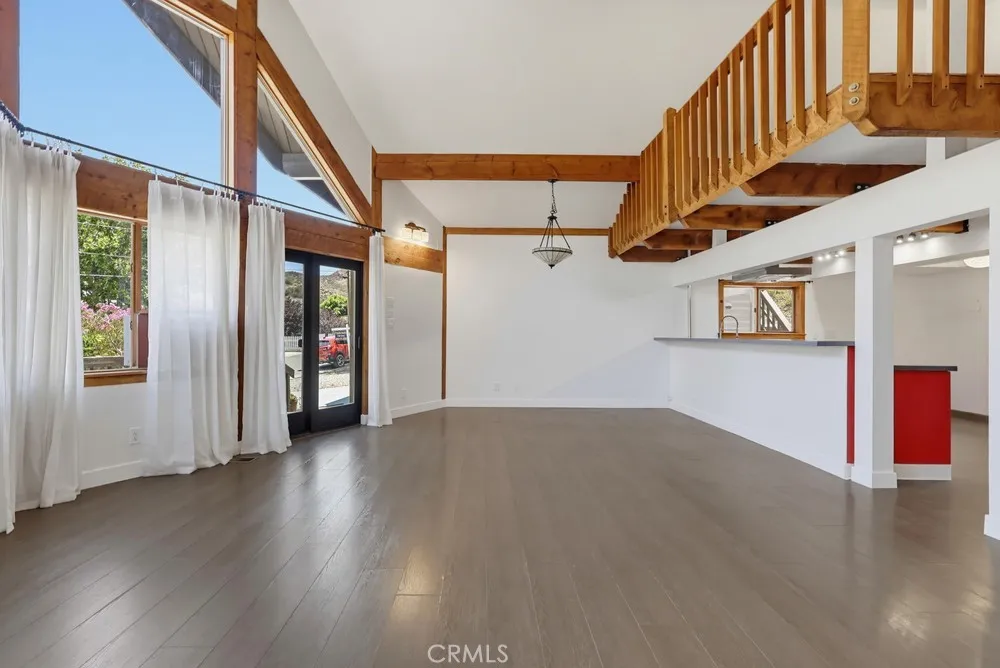 29716 Jackson Castaic, CA 91384