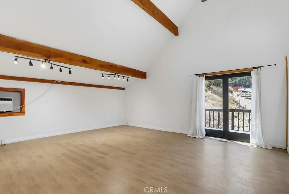 29716 Jackson Castaic, CA 91384