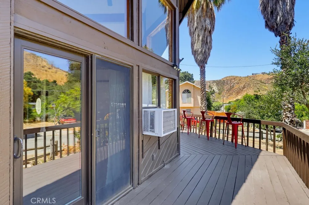 29716 Jackson Castaic, CA 91384