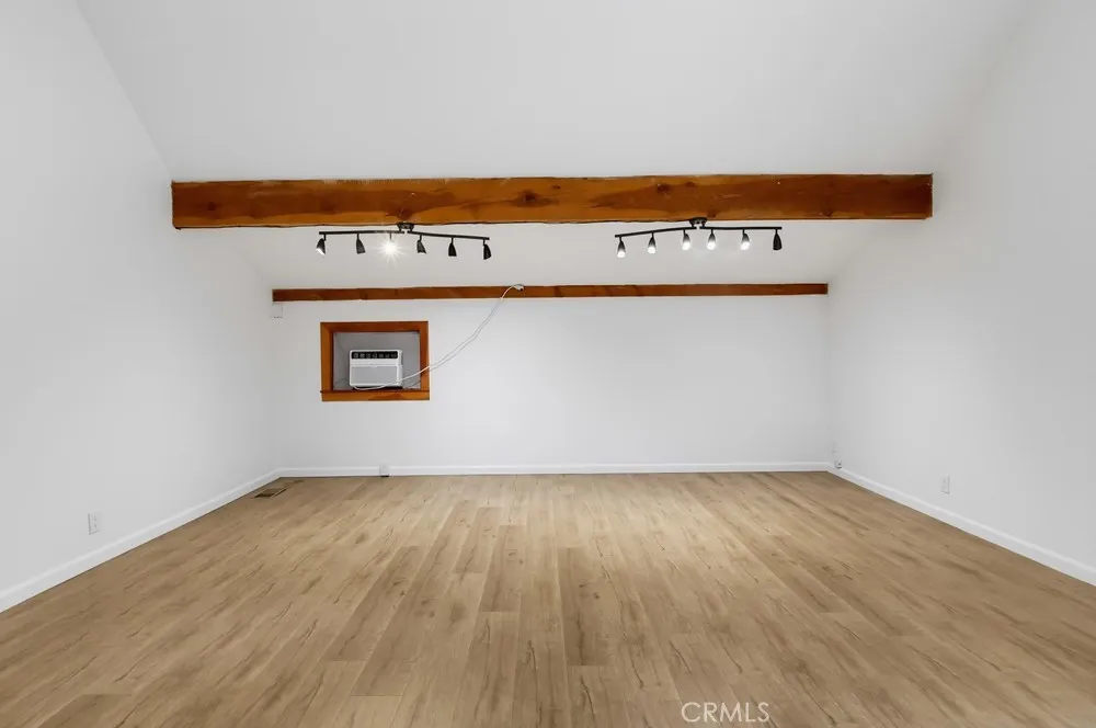 29716 Jackson Castaic, CA 91384