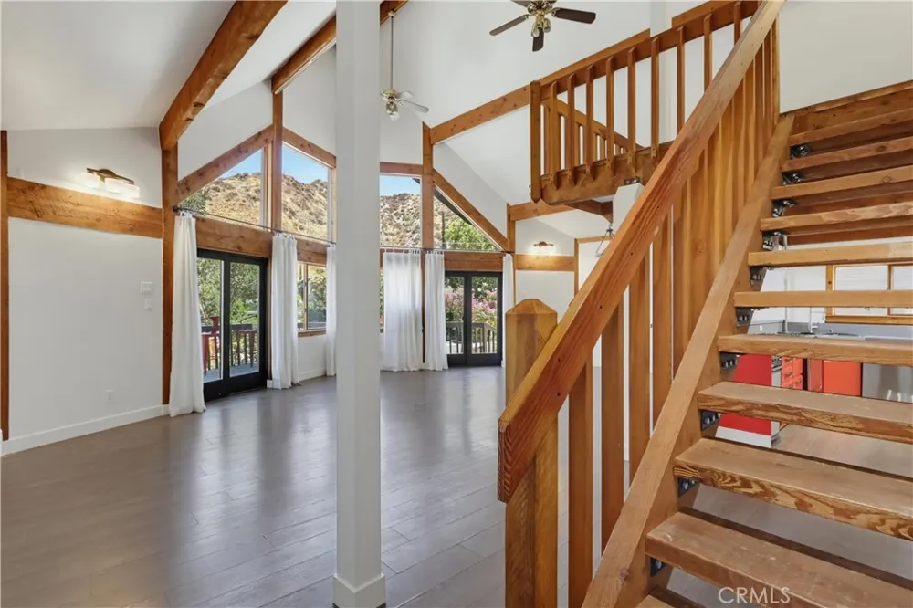 29716 Jackson Castaic, CA 91384