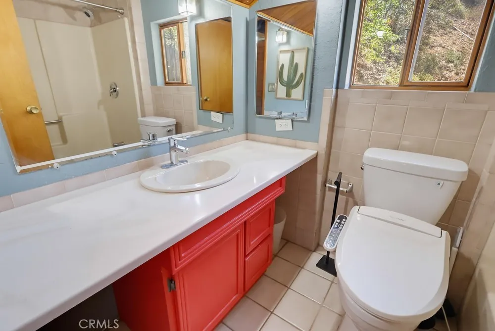 29716 Jackson Castaic, CA 91384