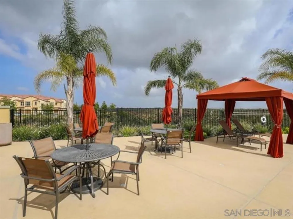 11130 Taloncrest way #19 San Diego, CA 92126