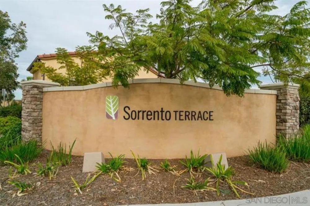 11130 Taloncrest way #19 San Diego, CA 92126