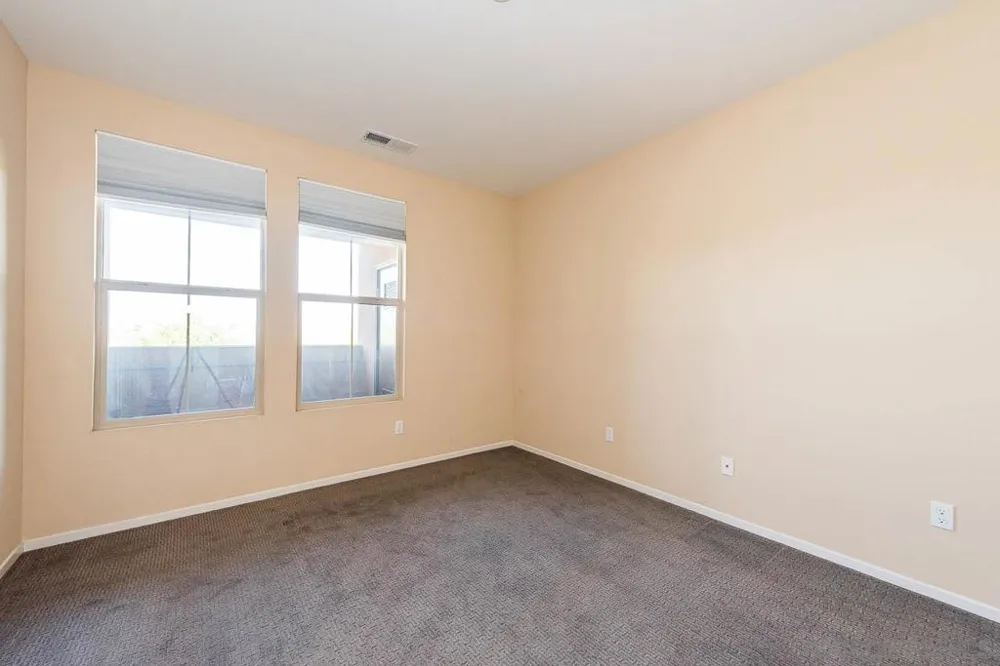 11130 Taloncrest way #19 San Diego, CA 92126