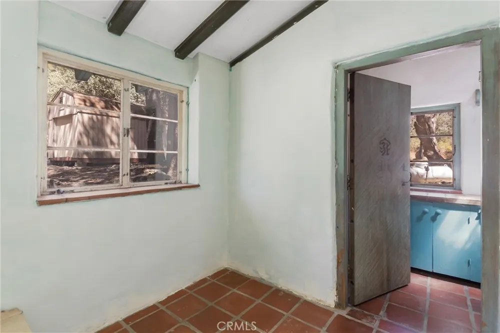 39922 Pine Bench Road Oak Glen, CA 92399