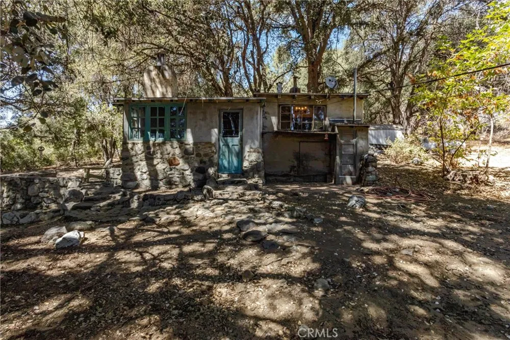 39922 Pine Bench Road Oak Glen, CA 92399