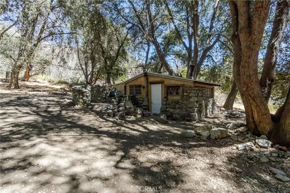 39922 Pine Bench Road Oak Glen, CA 92399