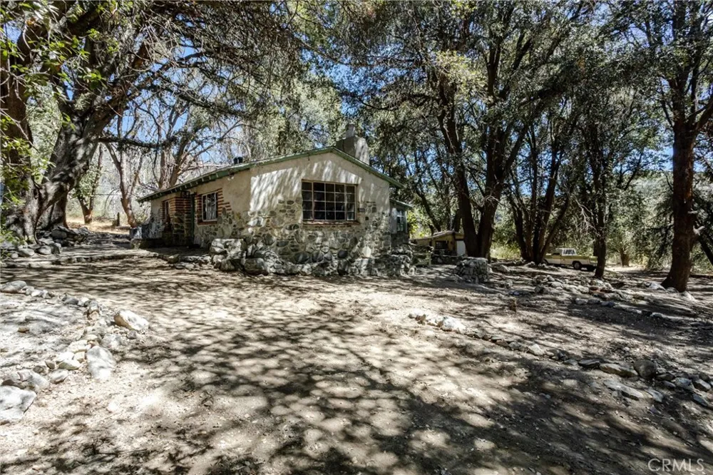 39922 Pine Bench Road Oak Glen, CA 92399