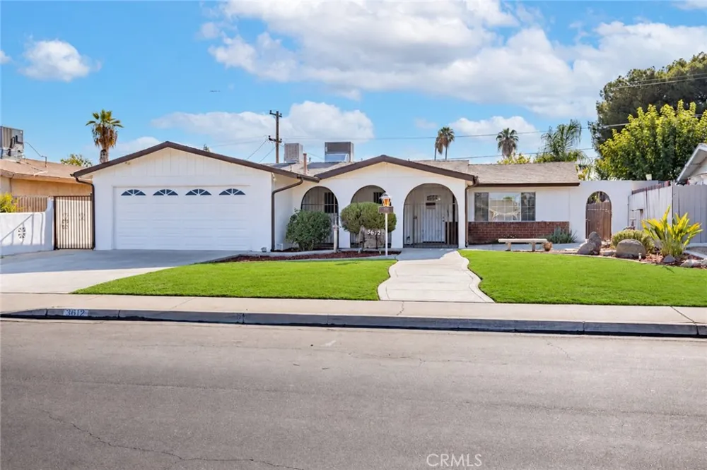 3612 Argent Bakersfield, CA 93304
