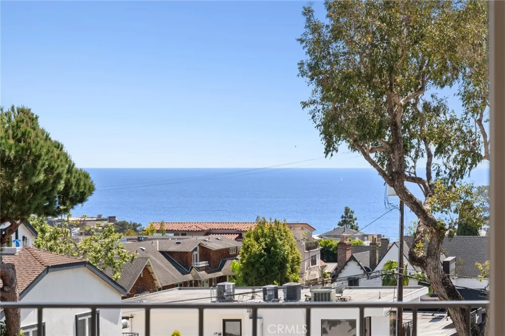 423 Poppy Corona del Mar, CA 92625