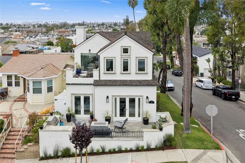 423 Poppy Corona del Mar, CA 92625