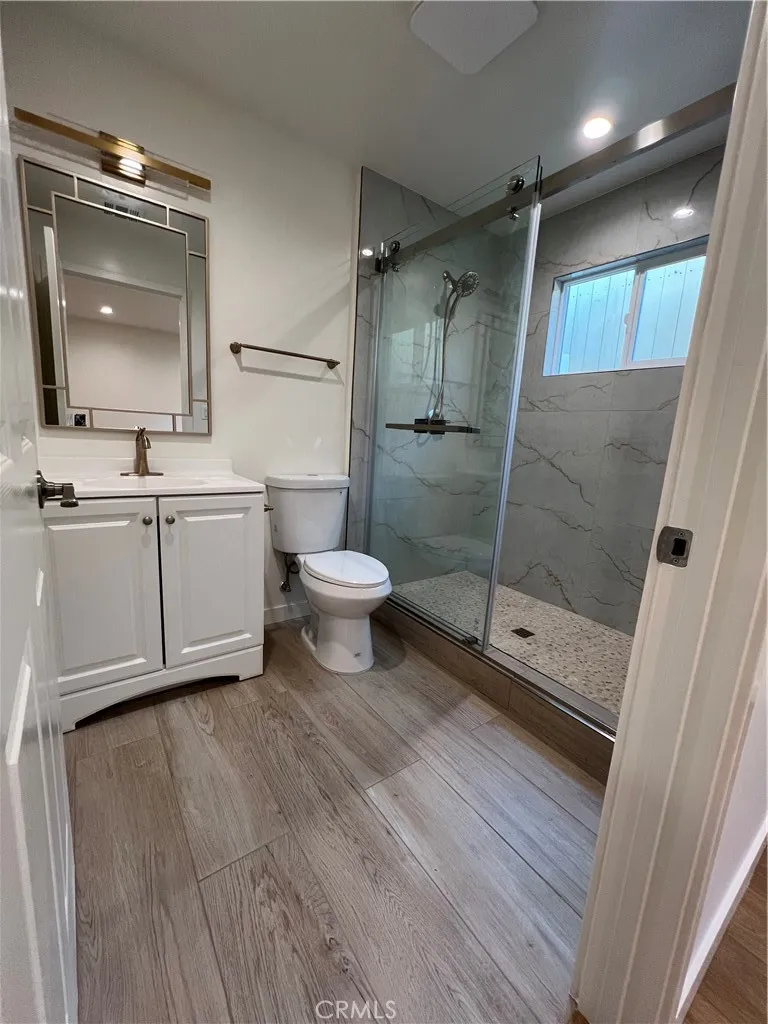 11613 Eldridge Avenue Sylmar, CA 91342