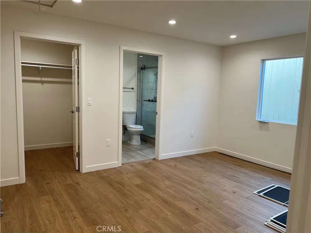 11613 Eldridge Avenue Sylmar, CA 91342