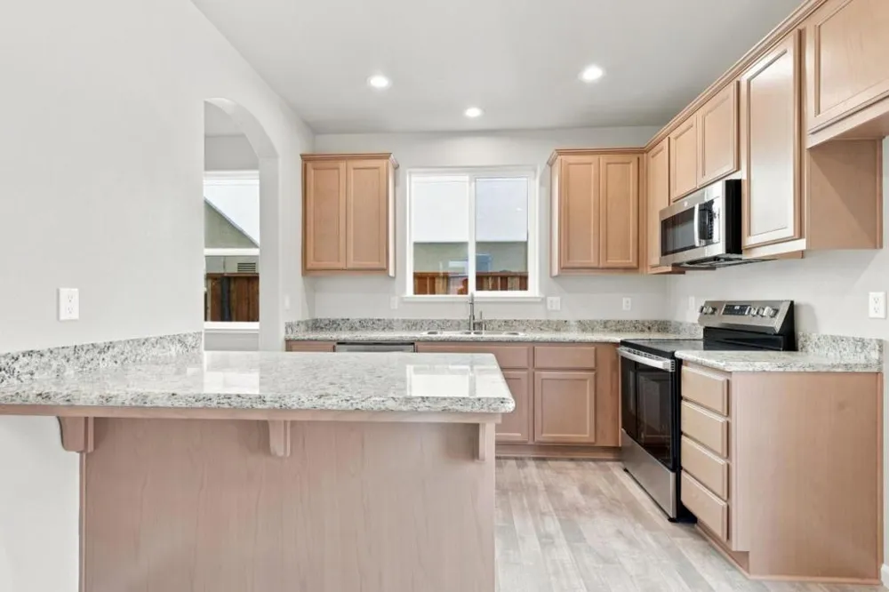 748 Aurora Way King City, CA 93930