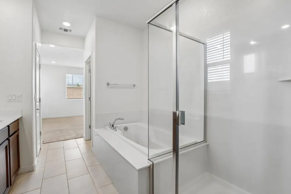2137 Borealis Circle Roseville, CA 95747