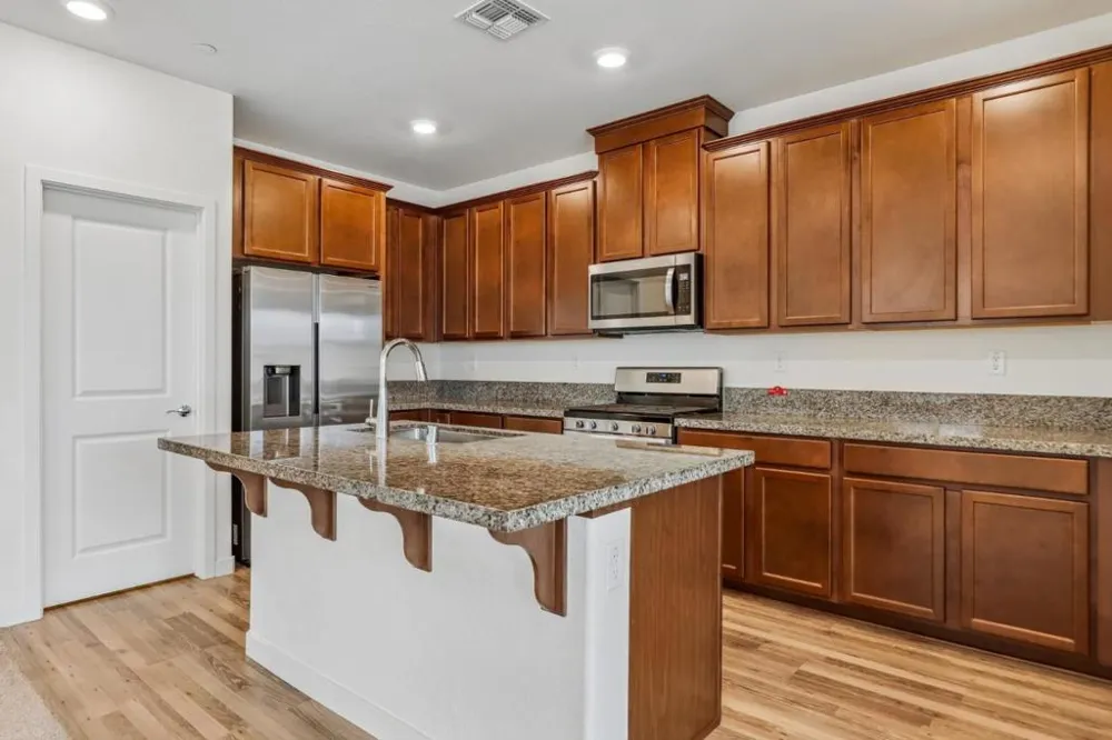 2137 Borealis Circle Roseville, CA 95747
