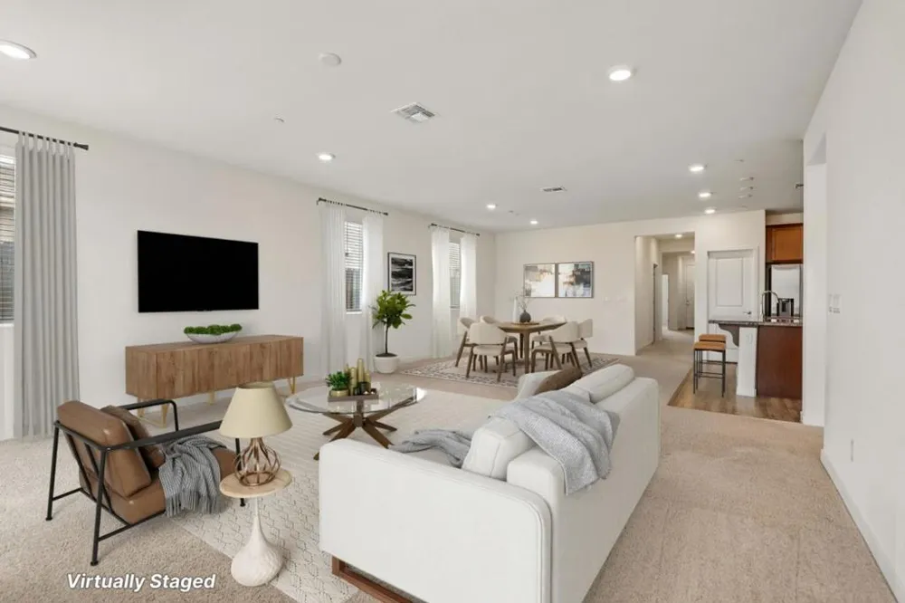 2137 Borealis Circle Roseville, CA 95747