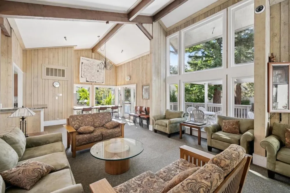 19417 Vineyard Lane Saratoga, CA 95070
